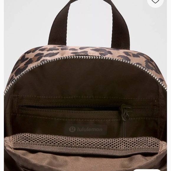 NWT - Lululemon Everywhere Backpack Mini 4L Metal Hardware - Picture 5 of 14